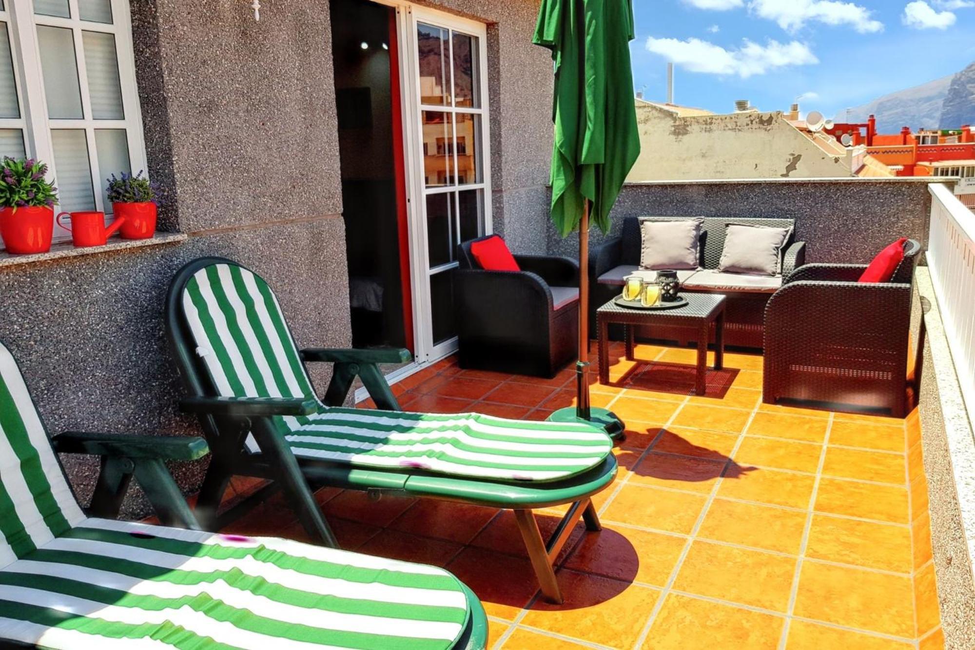 Modern Apartment In Puerto De Santiago - 65 Sqm - Mountain View Eksteriør bilde