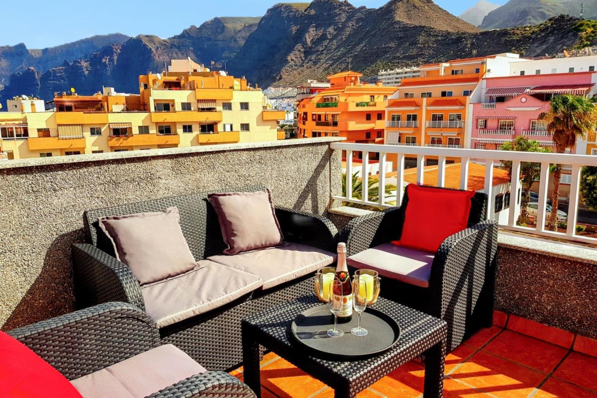 Modern Apartment In Puerto De Santiago - 65 Sqm - Mountain View Eksteriør bilde